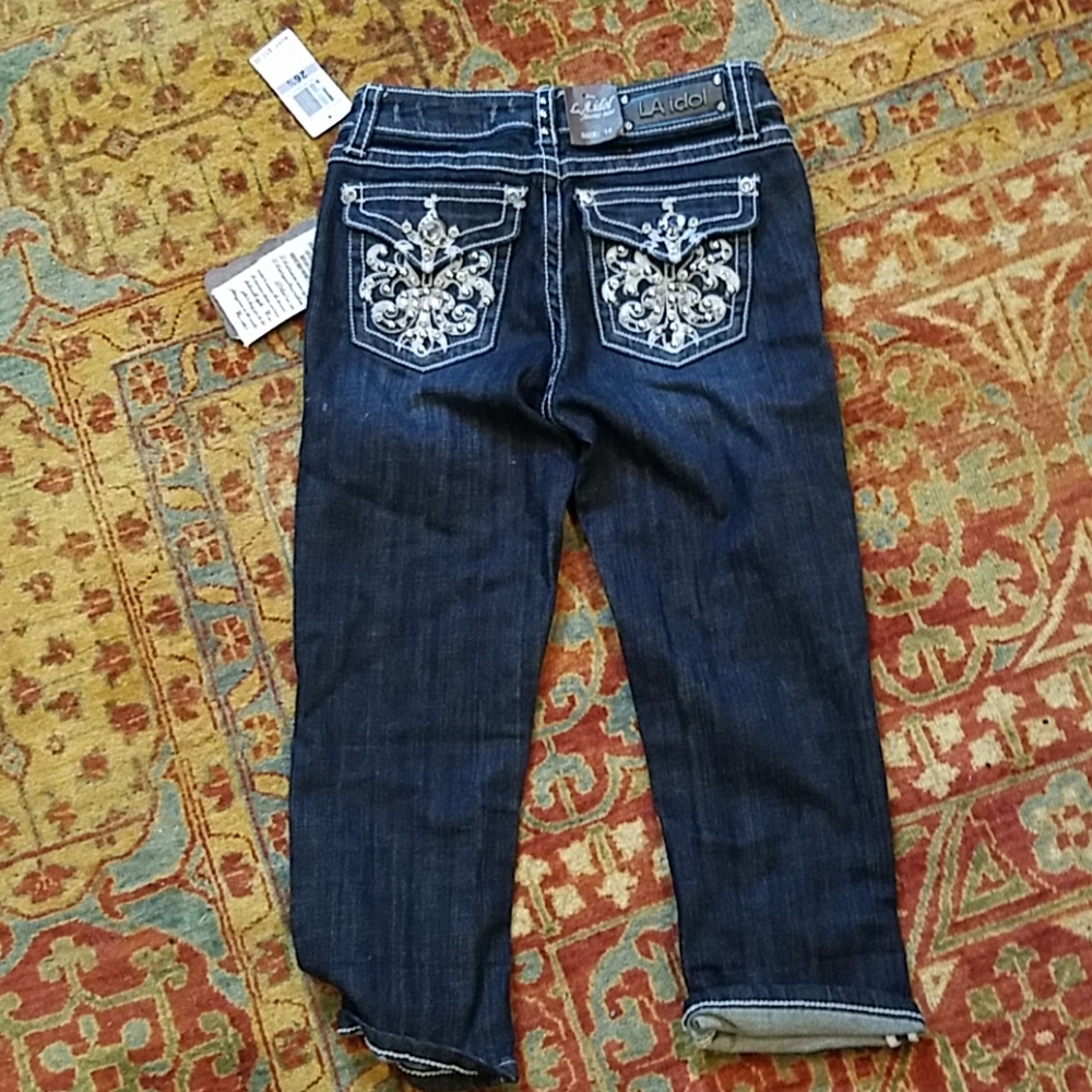 NWT La Idol Capri Jeans